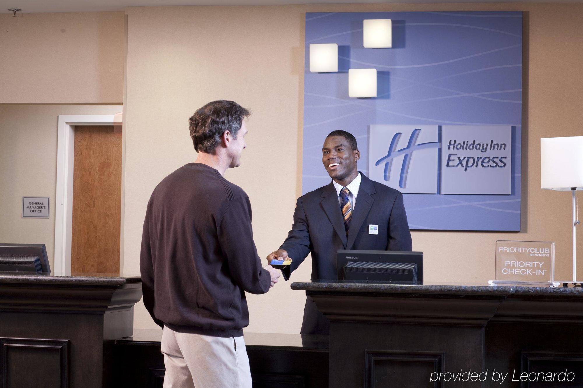 Holiday Inn Express Hotels & Suites Rockingham West By Ihg Інтер'єр фото